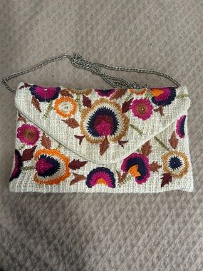 Embroidered Floral Envelope Crossbody Bag in Cream and Pink